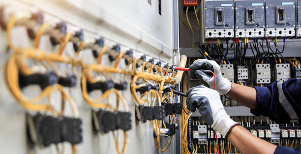 Professional Electrician technician working in Milford, NE